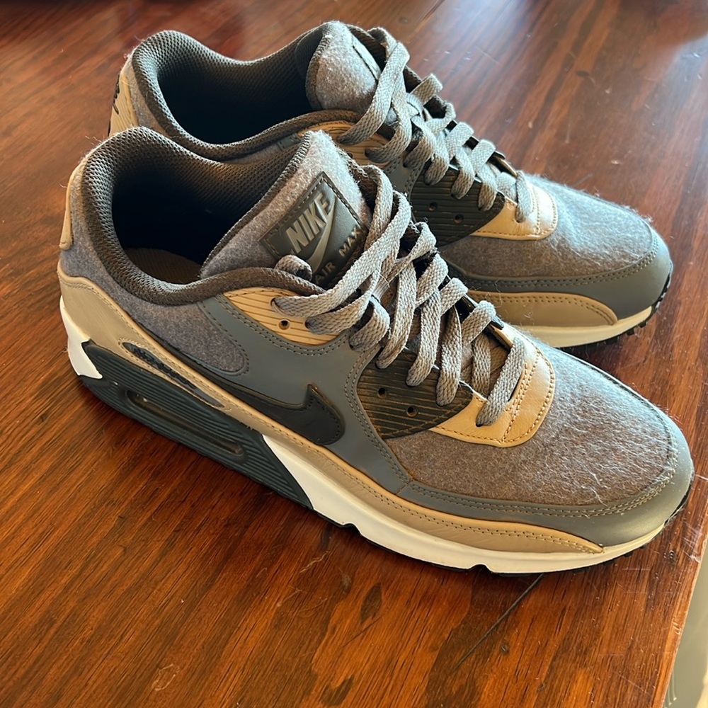 Nike Air Max 90 Premium Wool